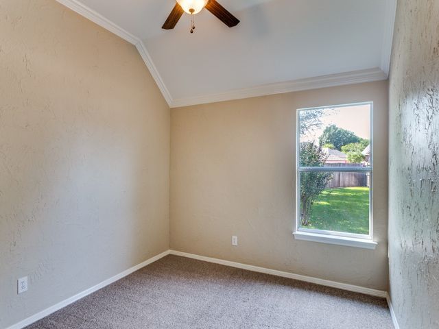 708 Whitetail Deer Lane, Crowley, TX 76036
