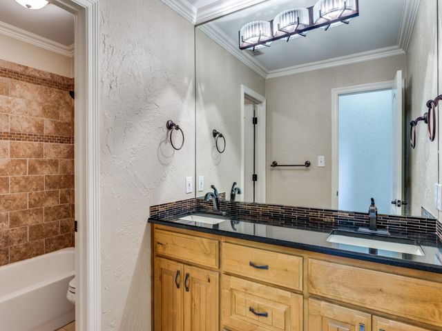 708 Whitetail Deer Lane, Crowley, TX 76036