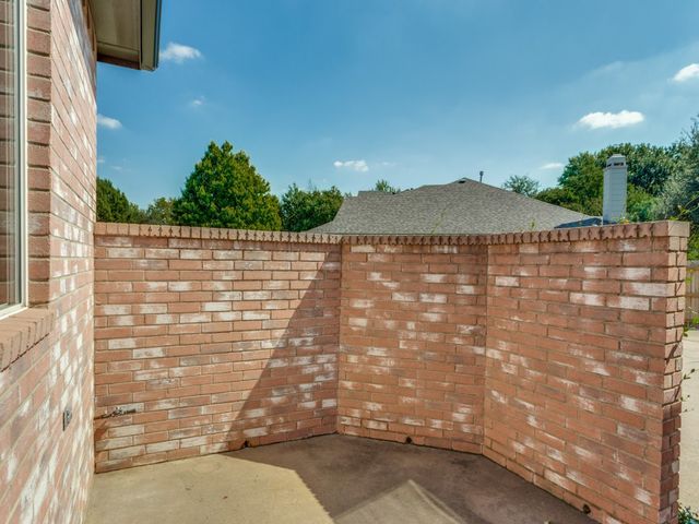 708 Whitetail Deer Lane, Crowley, TX 76036