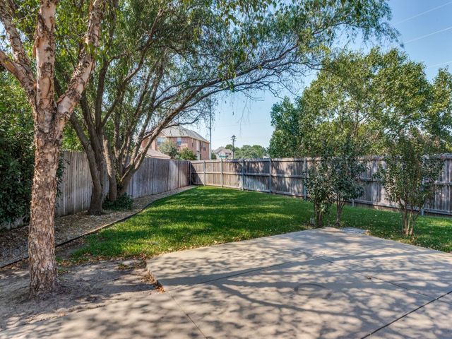 708 Whitetail Deer Lane, Crowley, TX 76036