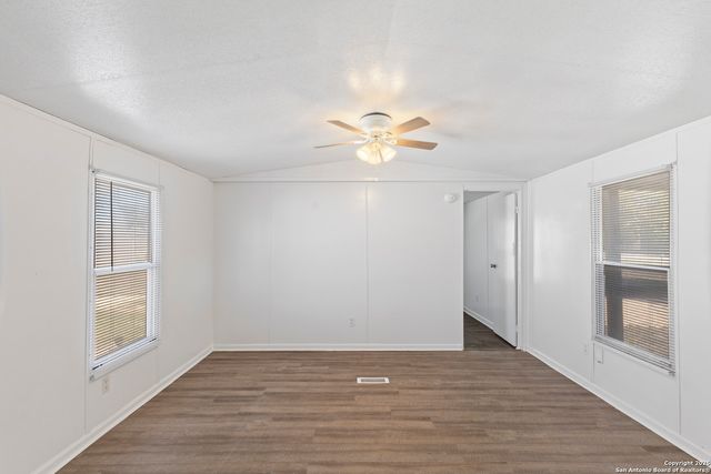 4300 Diversey, Converse, TX 78109
