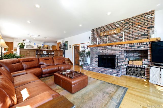 107 Lake Shore Drive, Patchogue, NY 11772
