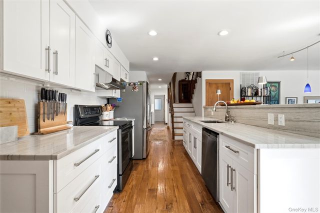 107 Lake Shore Drive, Patchogue, NY 11772