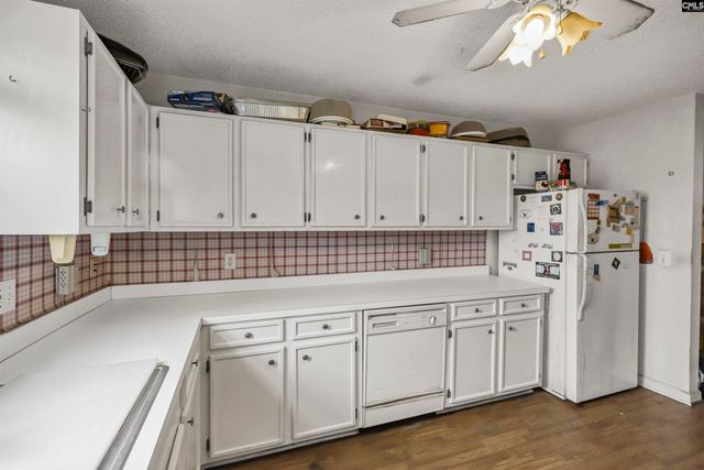 142 Fox Meadow Lane, Hopkins, SC 29061