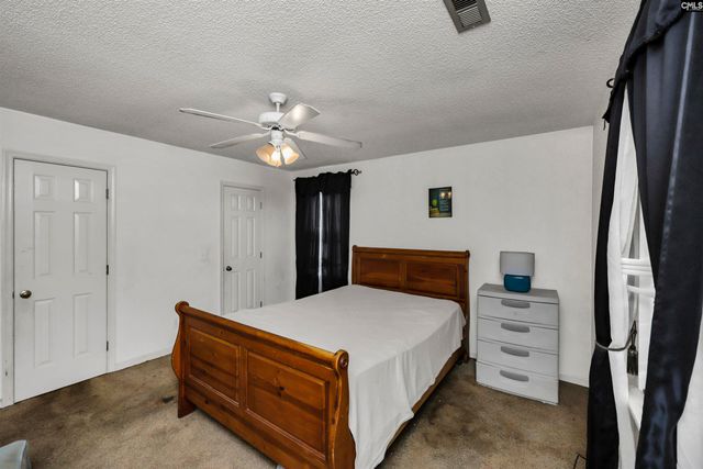 142 Fox Meadow Lane, Hopkins, SC 29061