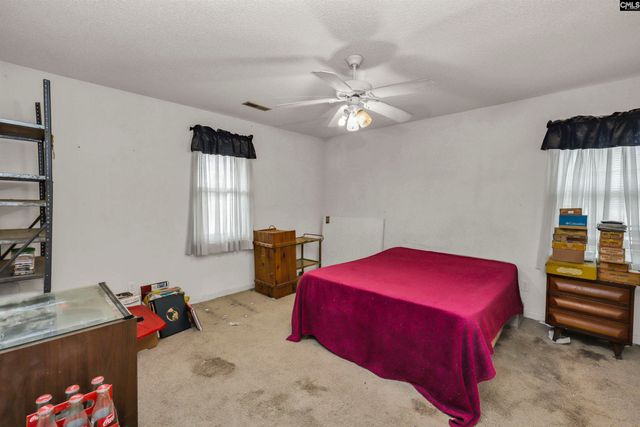 142 Fox Meadow Lane, Hopkins, SC 29061