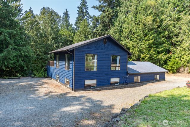 121 S 7th Avenue, Port Hadlock, WA 98339