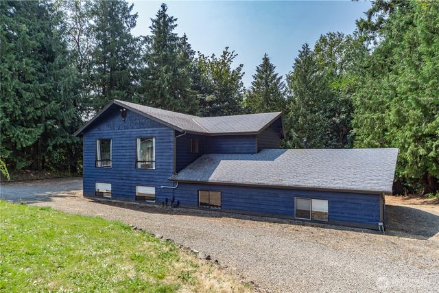 121 S 7th Avenue, Port Hadlock, WA 98339