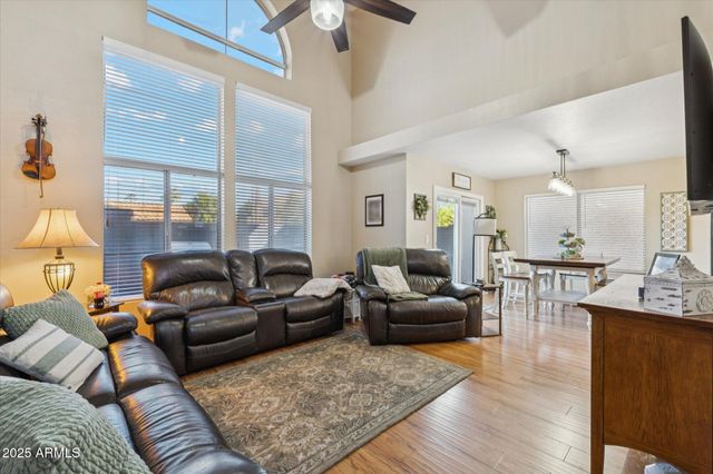 501 S SUNRISE Drive, Gilbert, AZ 85233