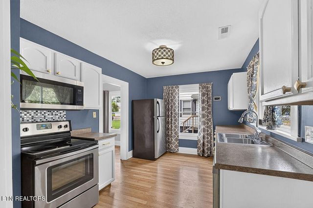123 Pearson Ave, Knoxville, TN 37920