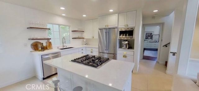 445 Begonia Avenue 6, Corona Del Mar, CA 92625