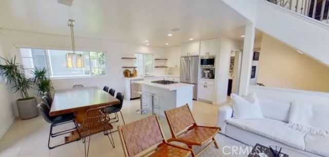 445 Begonia Avenue 6, Corona Del Mar, CA 92625