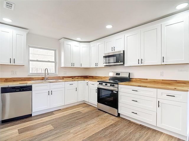 7027 MCCRAY DRIVE, Hudson, FL 34667