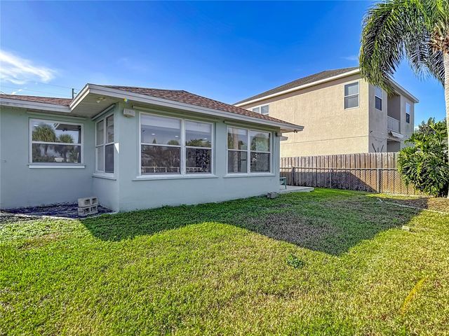 7027 MCCRAY DRIVE, Hudson, FL 34667