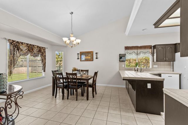 15906 W C Street, Kerman, CA 93630