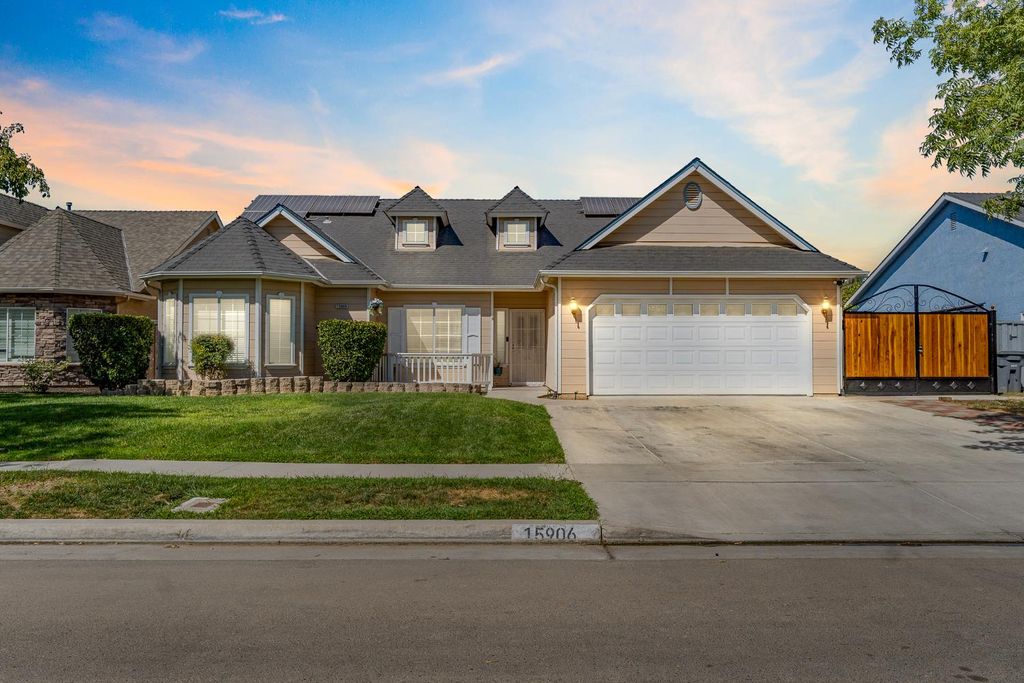 Image 1 of property listing at 15906 W C Street, Kerman, CA 93630