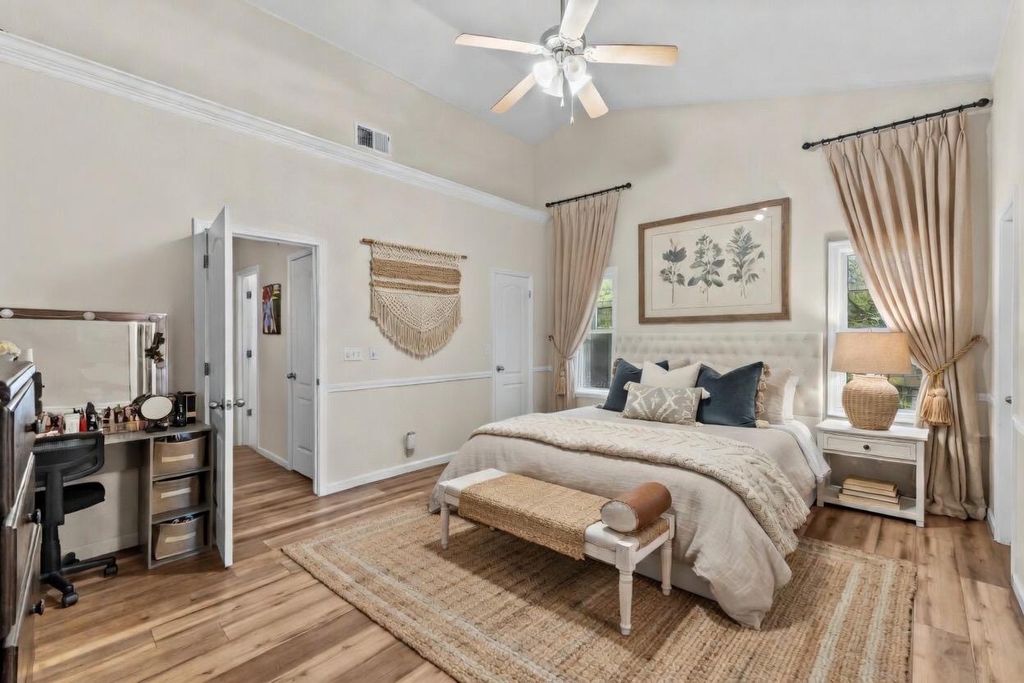 Image 12 of property listing at 15906 W C Street, Kerman, CA 93630