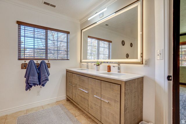 2537 S TAYLOR AVE, Ogden, UT 84401