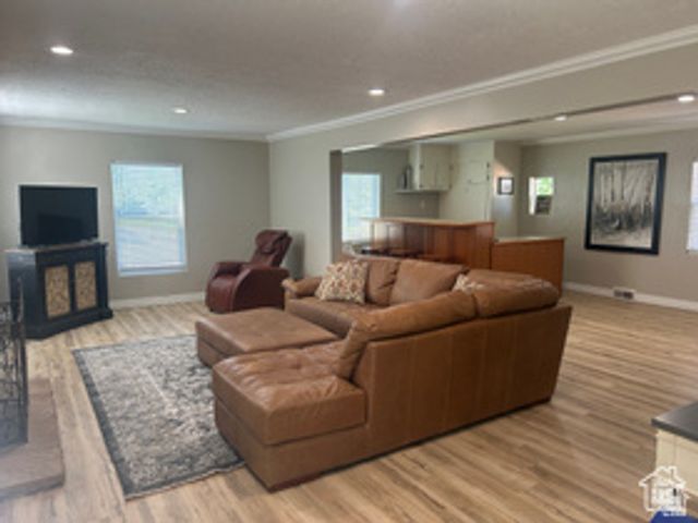 2537 S TAYLOR AVE, Ogden, UT 84401