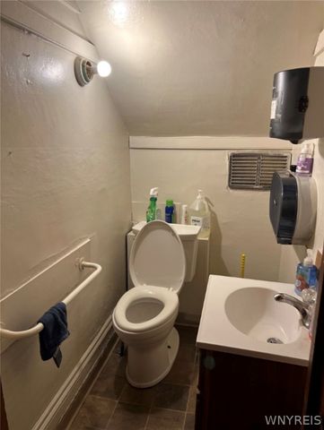 958 Lake Street, Elmira City, NY 14901