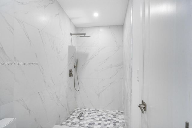 2115 NW 129th St, Miami, FL 33167