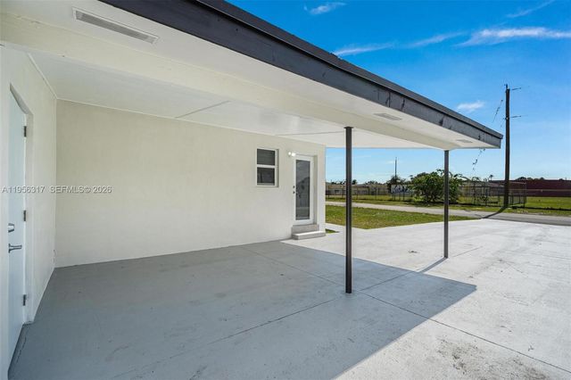 2115 NW 129th St, Miami, FL 33167