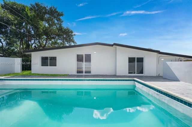 2115 NW 129th St, Miami, FL 33167