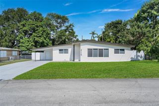2115 NW 129th St, Miami, FL 33167