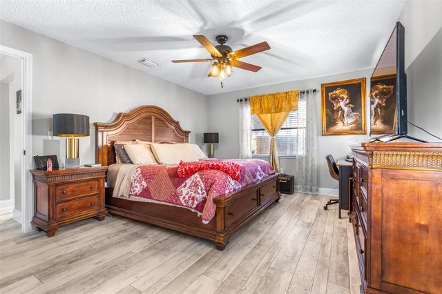 7825 GLASCOW DRIVE, New Port Richey, FL 34653