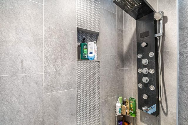 7825 GLASCOW DRIVE, New Port Richey, FL 34653