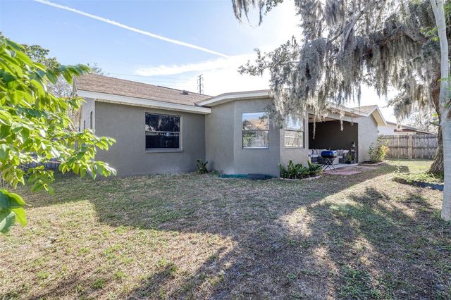 7825 GLASCOW DRIVE, New Port Richey, FL 34653