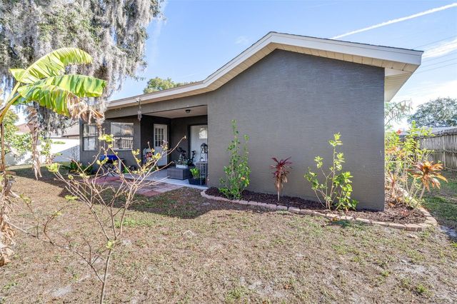 7825 GLASCOW DRIVE, New Port Richey, FL 34653