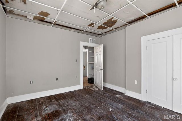 45 Beacon Avenue, St Louis, MO 63135