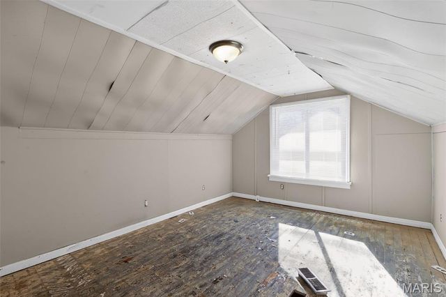 45 Beacon Avenue, St Louis, MO 63135