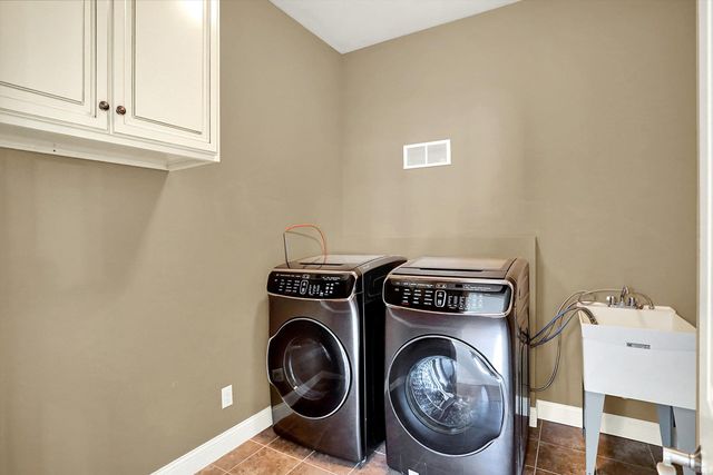 2811 S Atlee St, Bloomington, IN 47401