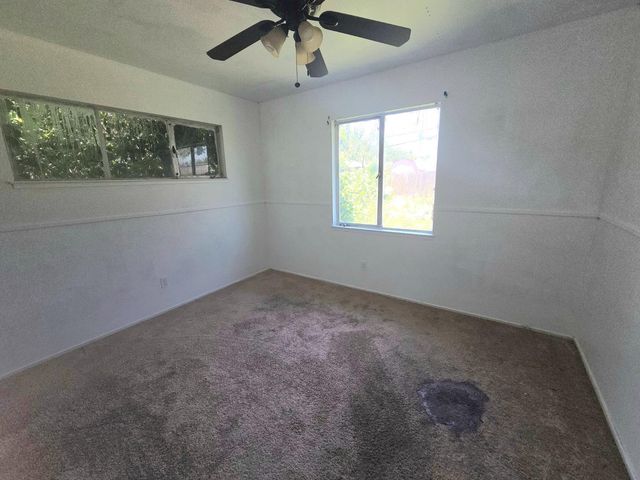 6736 Medora Dr, North Highlands, CA 95660