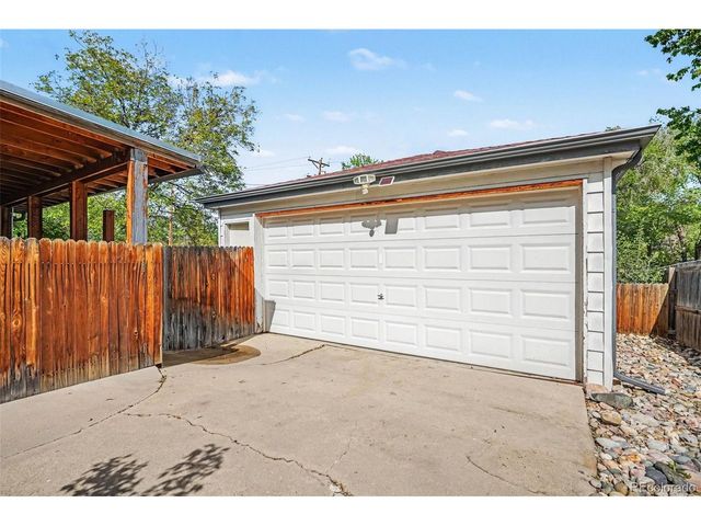 1250 Saulsbury St, Lakewood, CO 80214