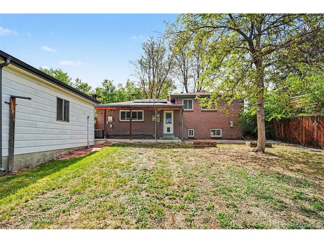 1250 Saulsbury St, Lakewood, CO 80214