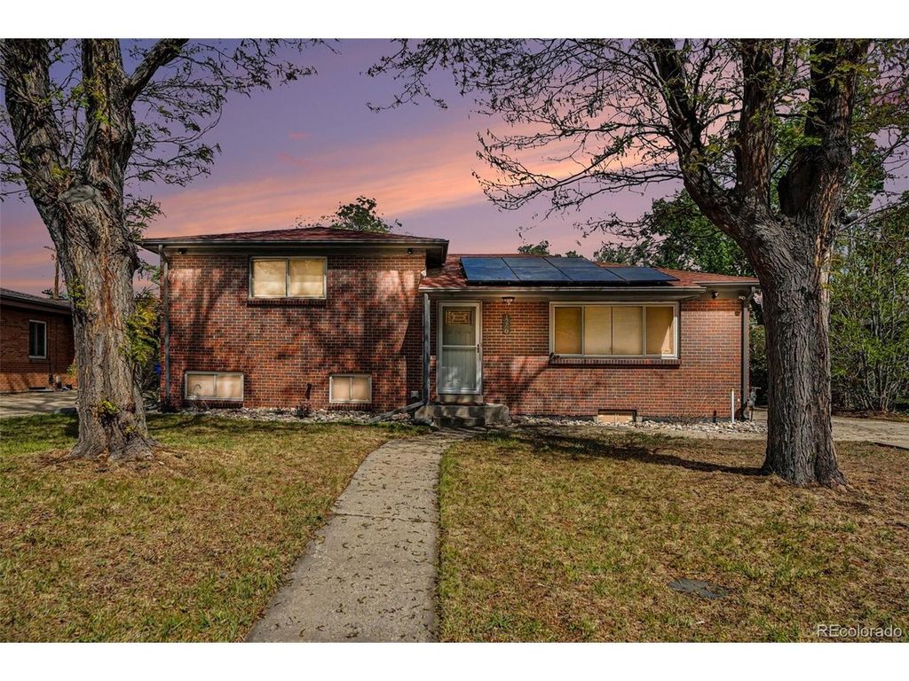 1250 Saulsbury St, Lakewood, CO 80214