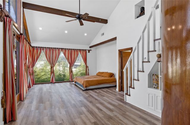 1400 E Shady Grove Road, Irving, TX 75060