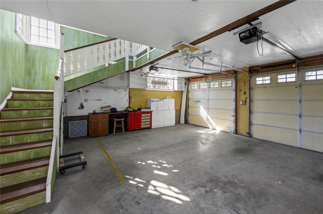 1400 E Shady Grove Road, Irving, TX 75060