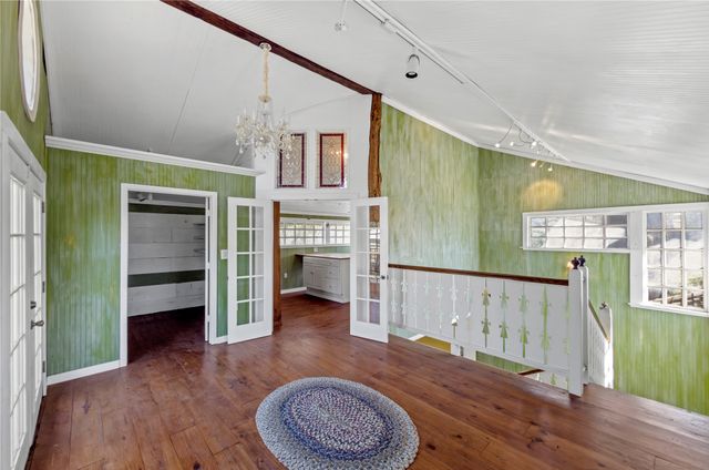 1400 E Shady Grove Road, Irving, TX 75060