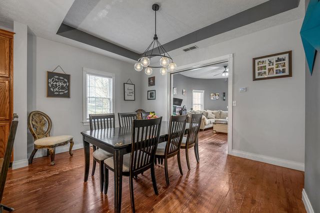 370 Mooreland Avenue, Harrodsburg, KY 40330