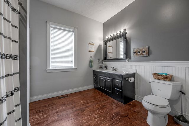 370 Mooreland Avenue, Harrodsburg, KY 40330