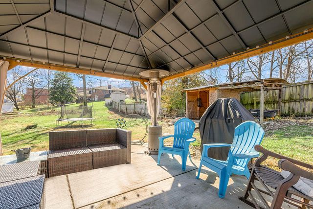 370 Mooreland Avenue, Harrodsburg, KY 40330