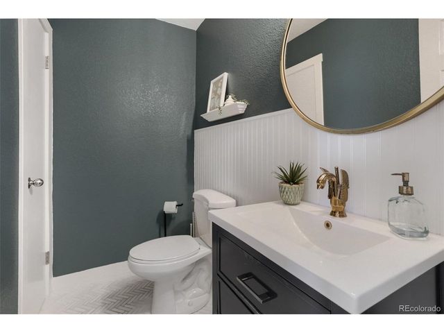 14048 Downing St, Brighton, CO 80602