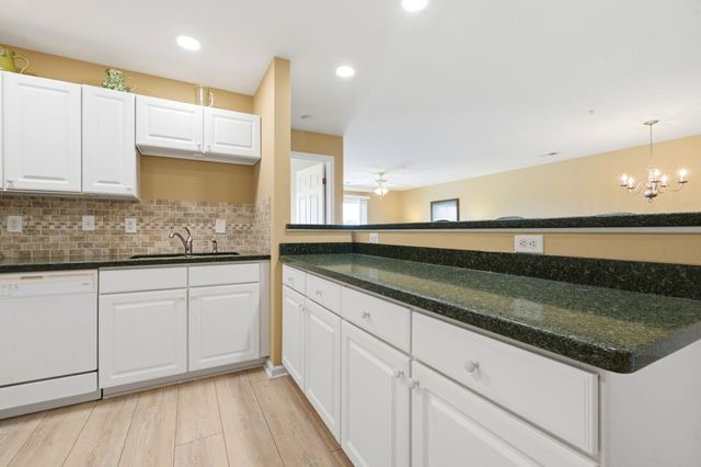 4366 River Gate Ln Unit 301, Little River, SC 29566