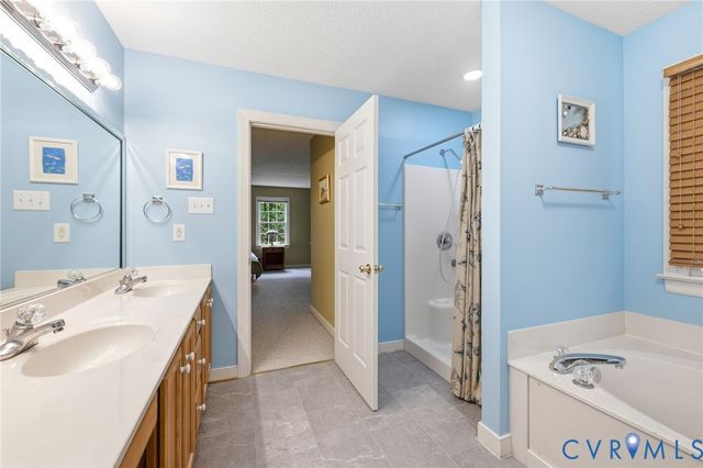 6712 Tram Ct, Sandston, VA 23150