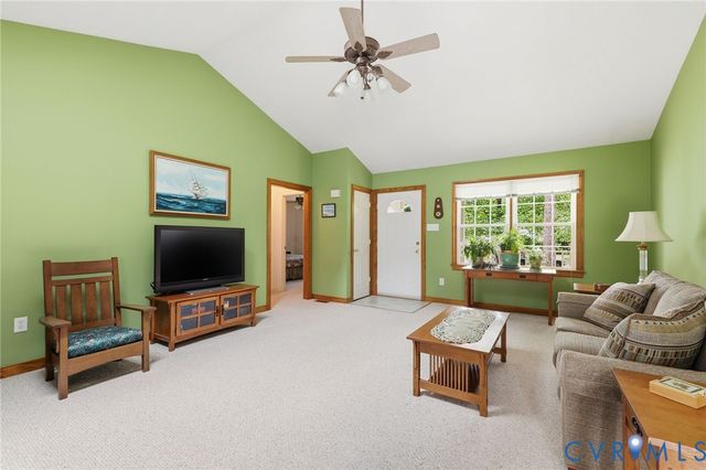 6712 Tram Ct, Sandston, VA 23150
