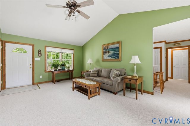 6712 Tram Ct, Sandston, VA 23150